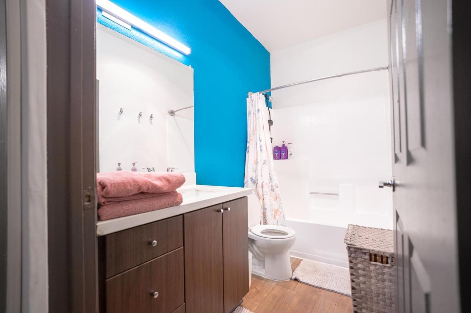 Universal Vibes 1 Bed With Free Parking In Appartement Los Angeles